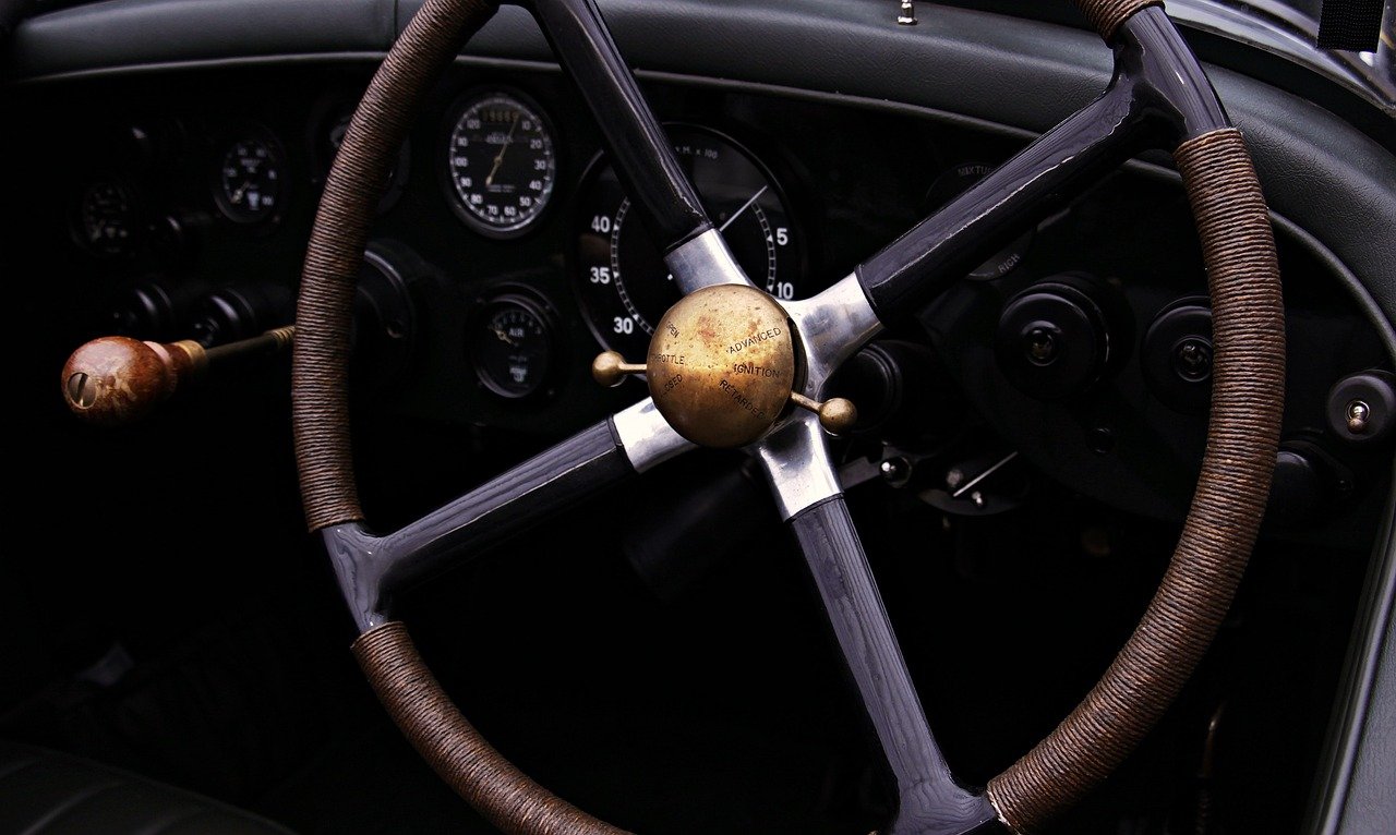 auto, classic, vintage-4190813.jpg