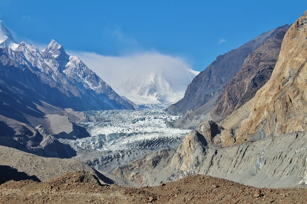 glacier, passu, pakistan