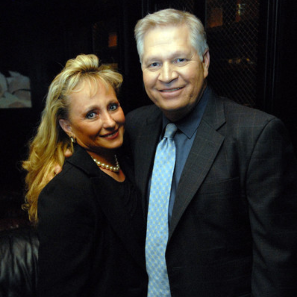 Chris Mortensen With Wife.